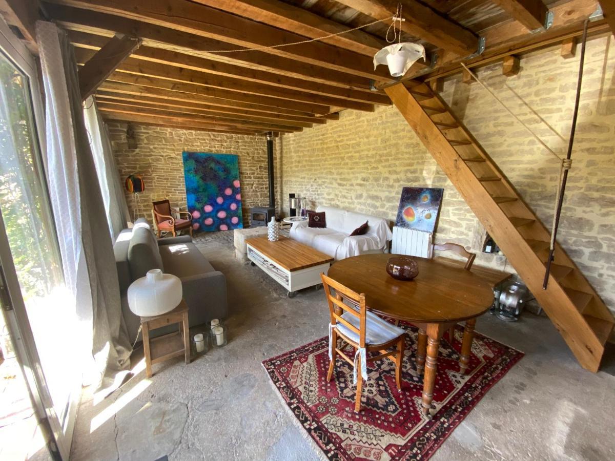 Maison D'Hotes Des Perrieres Dijon Exteriör bild
